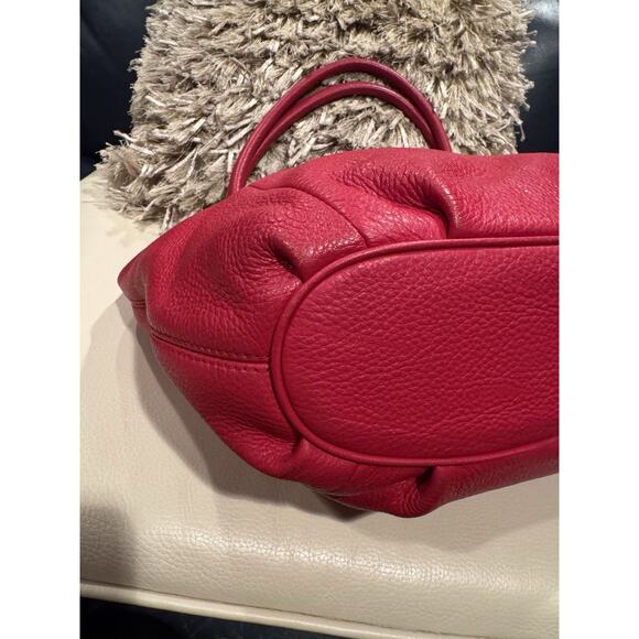 Michael Kors Camden large bag in red pebbled leather - Picture 4 of 8